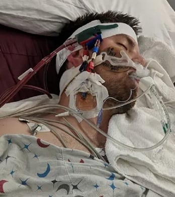 El cuadro asociado a Naegleria fowleri avanza con rapidez y representa un desafío médico por su baja frecuencia y su elevada letalidad (Gofundme)