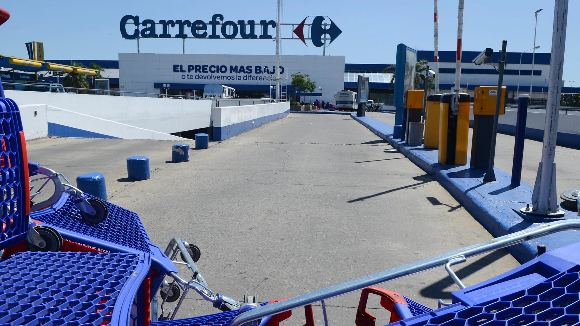 La compañía proyecta abrir dos nuevos Maxi y 40 tiendas Express, generando más de 400 empleos en el país Foto NA: CORA SURRACOzzzz