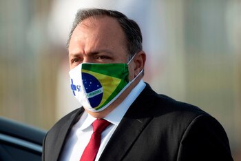 Eduardo Pazuello, ministro interino de