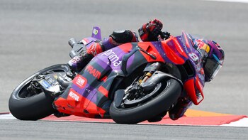 Martín llega líder, Viñales y