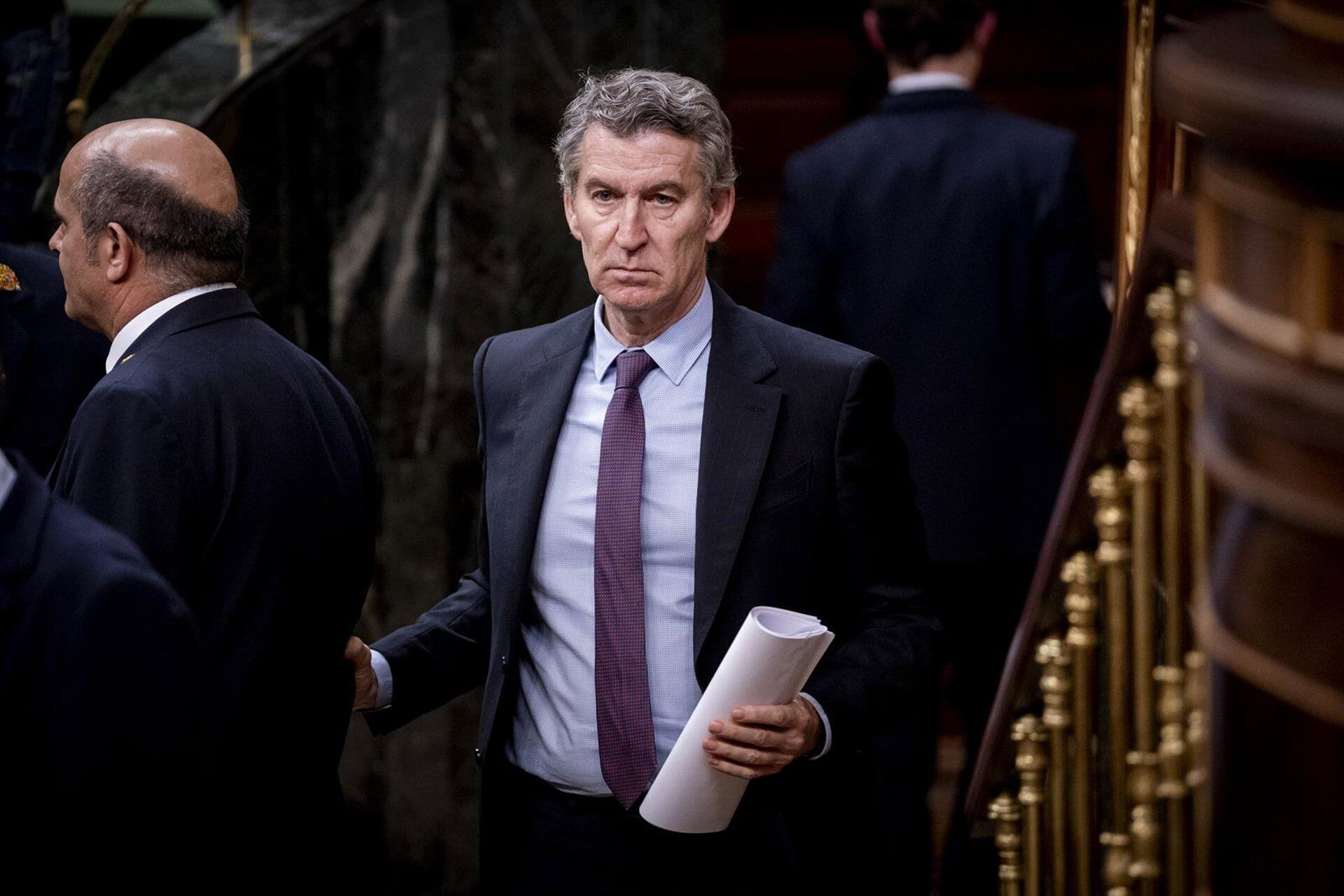 Feijóo asegura que no tiene líneas rojas para llegar a “acuerdos puntuales” con Abascal: “PP y Vox se tienen que entender”