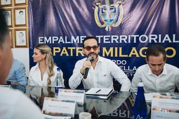 El presidente electo indicó que se les aplicará todo el peso de la ley a los líderes armados de Casanare si no se entregan a las autoridades - crédito Prensa Abelardo de la Espriella