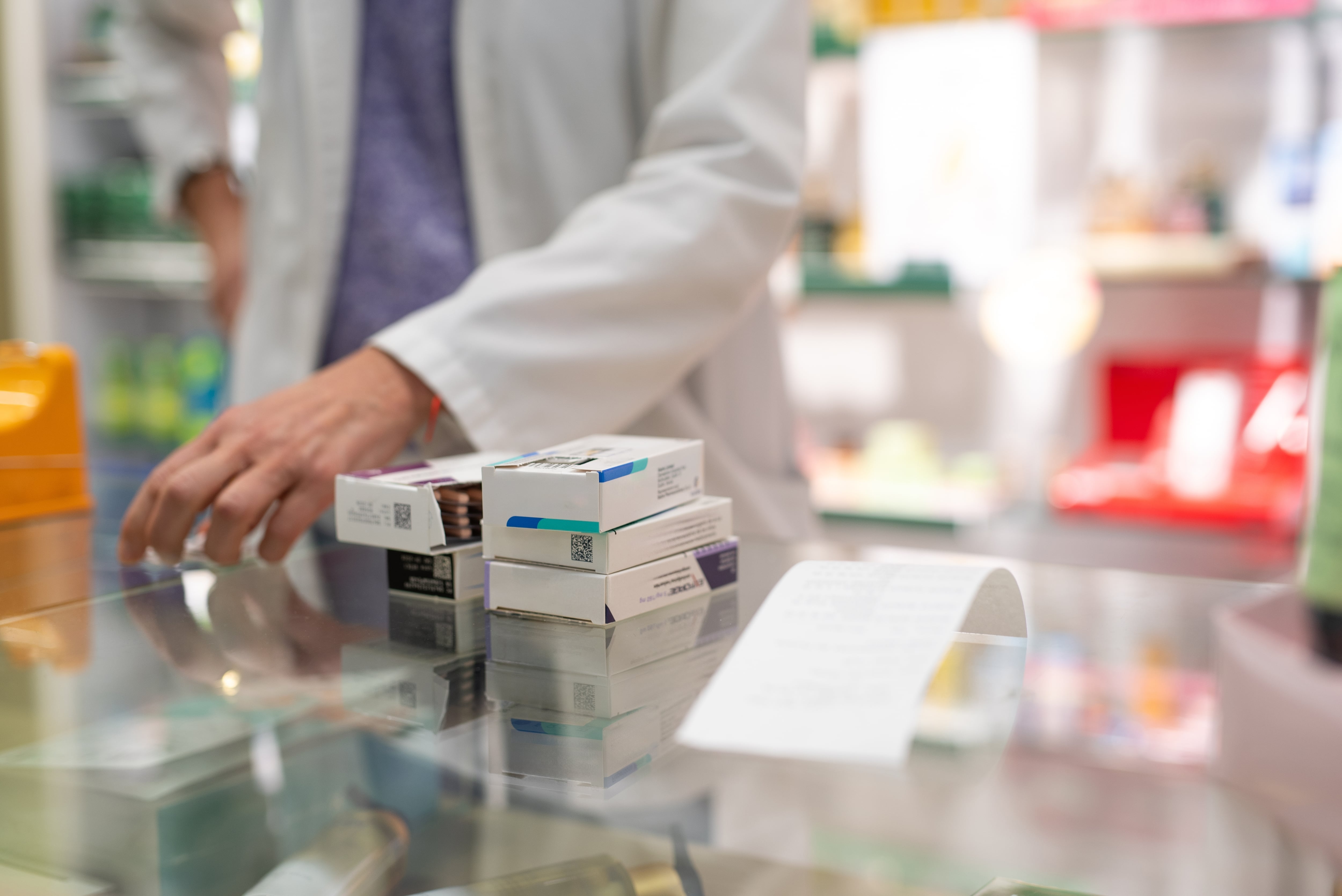 Medicamentos en una farmacia (Shutterstock)