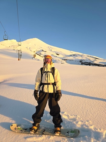 Annika lista para esquiar en