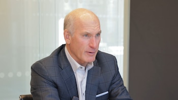 CEO de AT&T asegura que