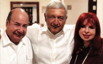 Layda Sansores llama a su