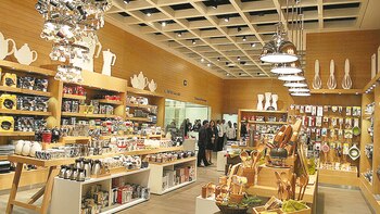 La compañía tiene a la