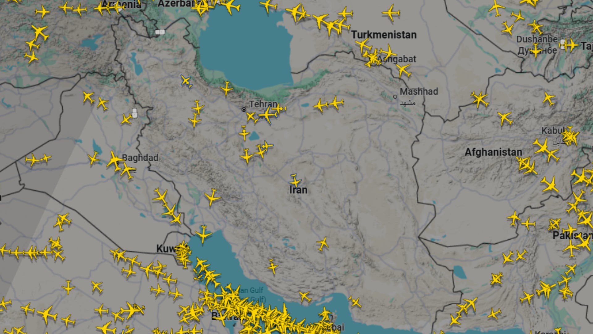 El régimen de Irán extendió la orden de mantener cerrado su espacio aéreo en medio de la tensión con Estados Unidos