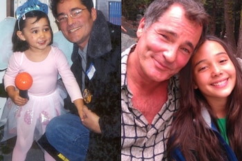Composición de dos fotografías: en la izquierda, una niña disfrazada de hada junto a un hombre, tomados de la mano. En la derecha, la misma niña y el hombre posan sonriendo