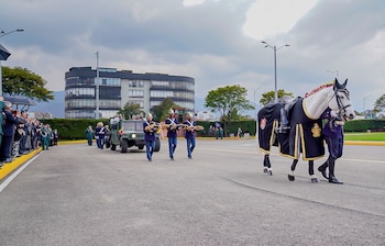Con un sentido homenaje fúnebre