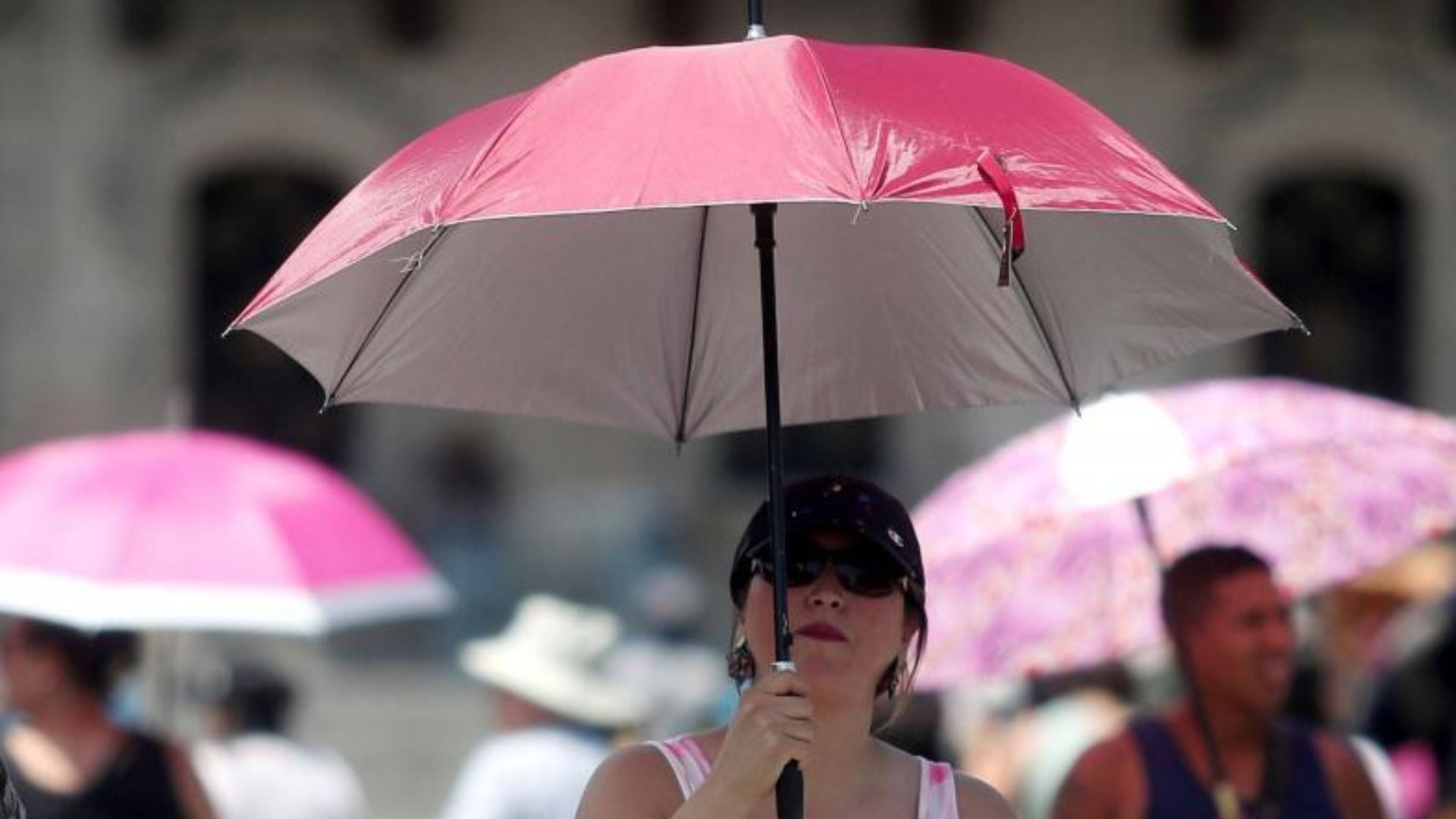 El comportamiento climático del Pacífico indica temperaturas superiores al promedio y episodios de precipitaciones fuertes en la costa norte peruana. (Andina)