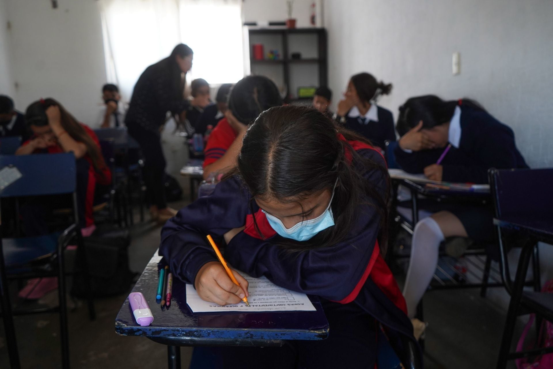 PISA 2025 registró una caída de 7 puntos en Matemática para México frente a 2022, en un contexto donde ningún país de América Latina mejoró de forma significativa. Fotos: Cuartoscuro