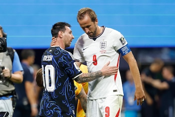 Harry Kane recordó su enfrentamiento contra Argentina y su charla con Lionel Messi (AP Foto/Erik S. Lesser)