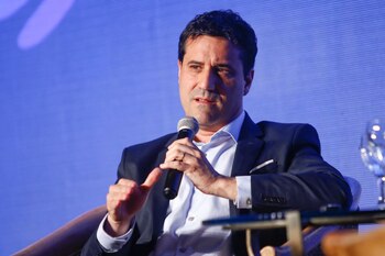 El radical Maximiliano Abad disputará