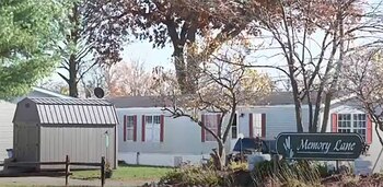 Una joven madre de 21