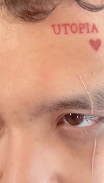 Nodal decidio ponerse el nombre