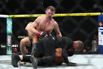 Bryce Mitchell durante un combate (Stephen R. Sylvanie / Reuters / USA TODAY Sports)