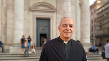 A un año de la muerte de Francisco, Guillermo Karcher recuerda la “vejez fecunda” del Papa argentino: “Él se sabía abuelo”