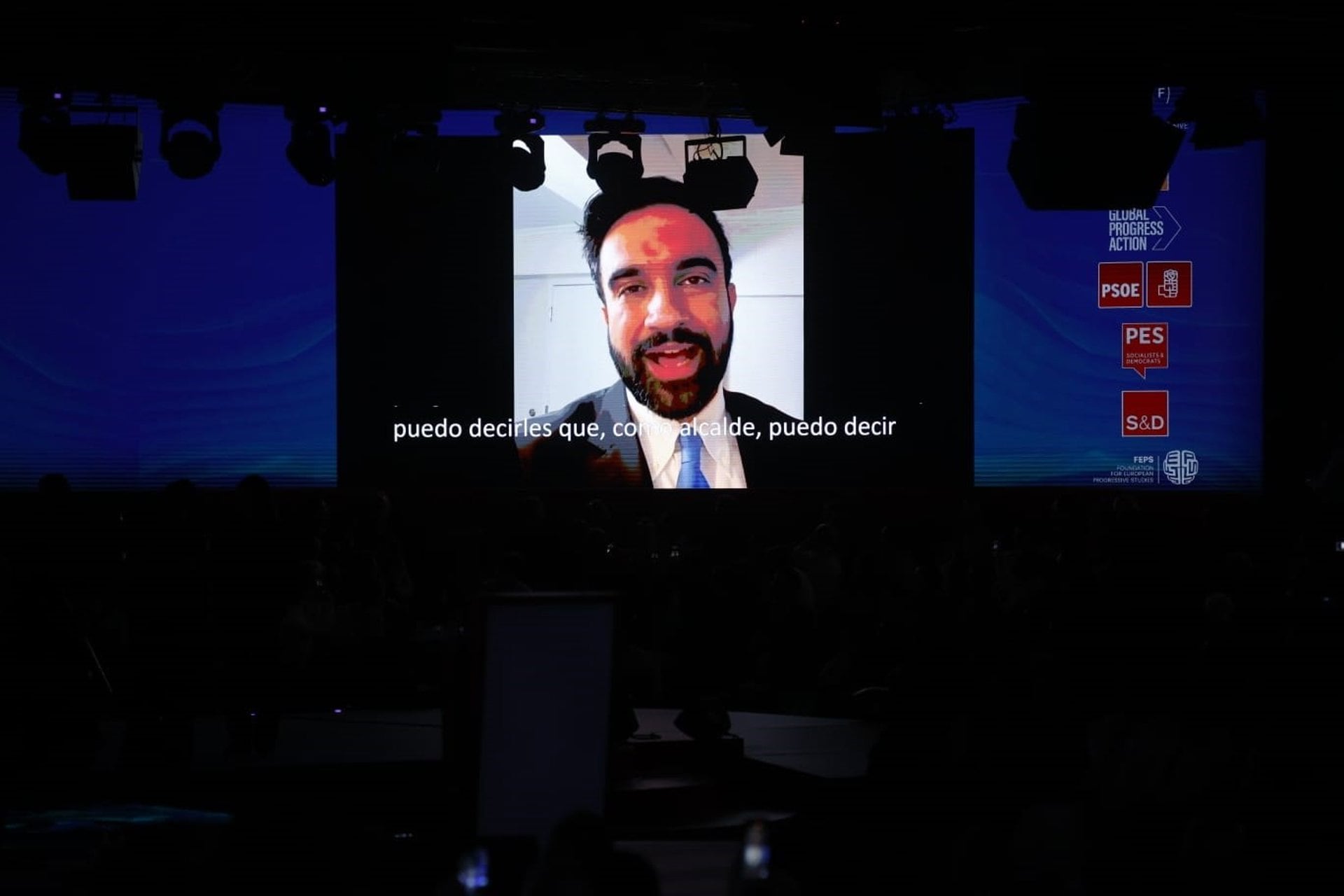 Mamdani invita a los líderes progresistas a caminar juntos para construir un «mañana mejor»