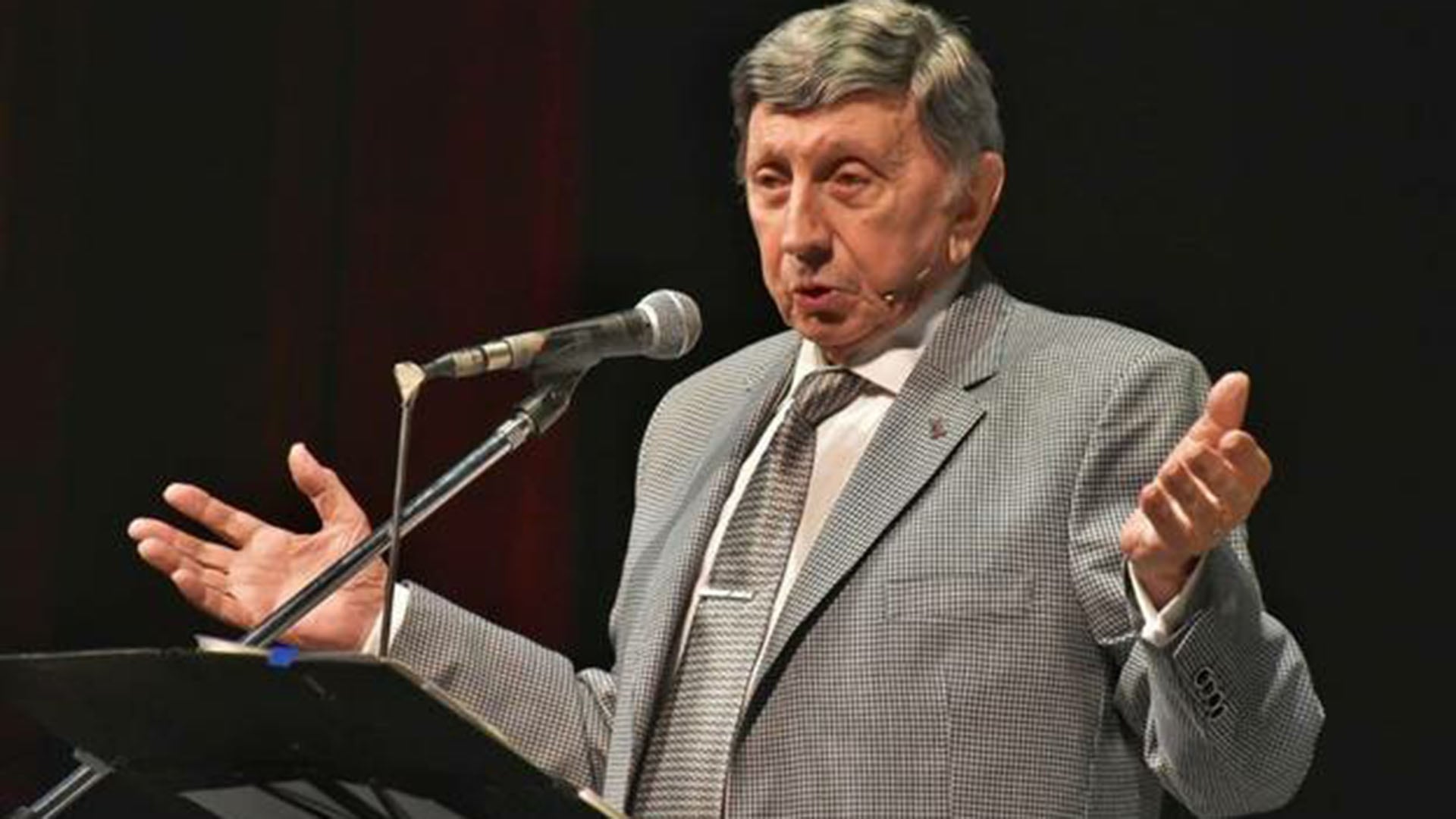 Luis trabajó en teatro, cine y televisión