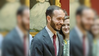 Llegó a Reino Unido, fue