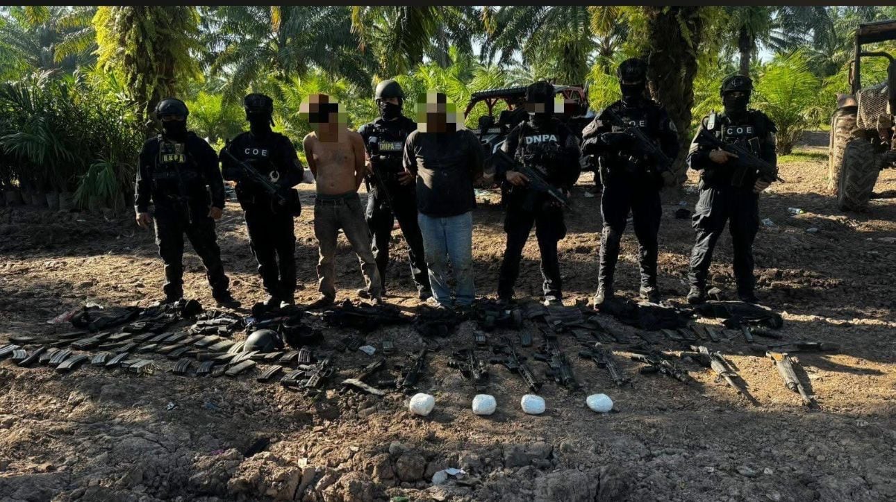 El jefe policial advirtió que las estructuras señaladas no solo serán investigadas por los hechos recientes, sino que la Policía pretende identificar y perseguir a sus integrantes en los sectores donde mantienen presencia. (Foto: Policia Nacional de Honduras)
