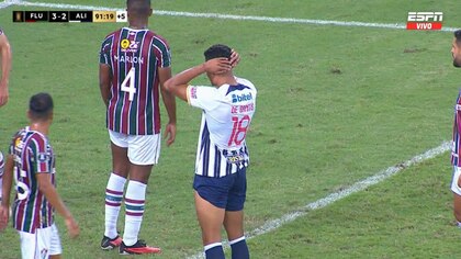 Jeriel De Santis falló increíble gol que pudo ser el empate de Alianza Lima ante Fluminense por Copa Libertadores 2024