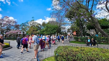 La llegada de visitantes no residentes a Guatemala supera los 849 mil entre enero y marzo de 2026