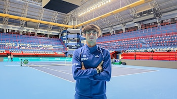 Manuel La Serna, el sparring que mira de cerca su sueño de jugar la Copa Davis: “Quiero representar a Argentina algún día”