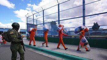 Ecuador: el gobierno sospecha que