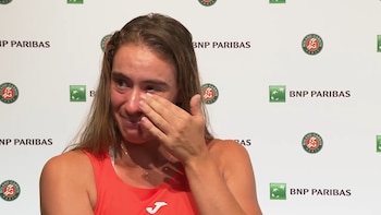 La argentina Solana Sierra se quebró en vivo tras su dura derrota por doble 0-6 en Roland Garros: “Duele y va a doler”