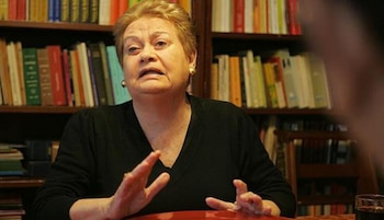 Lingüista, académica y congresista, Martha