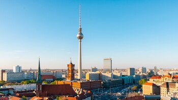 Alemania presentó una “tarjeta de oportunidades” para los colombianos que quieran conseguir empleo en ese país