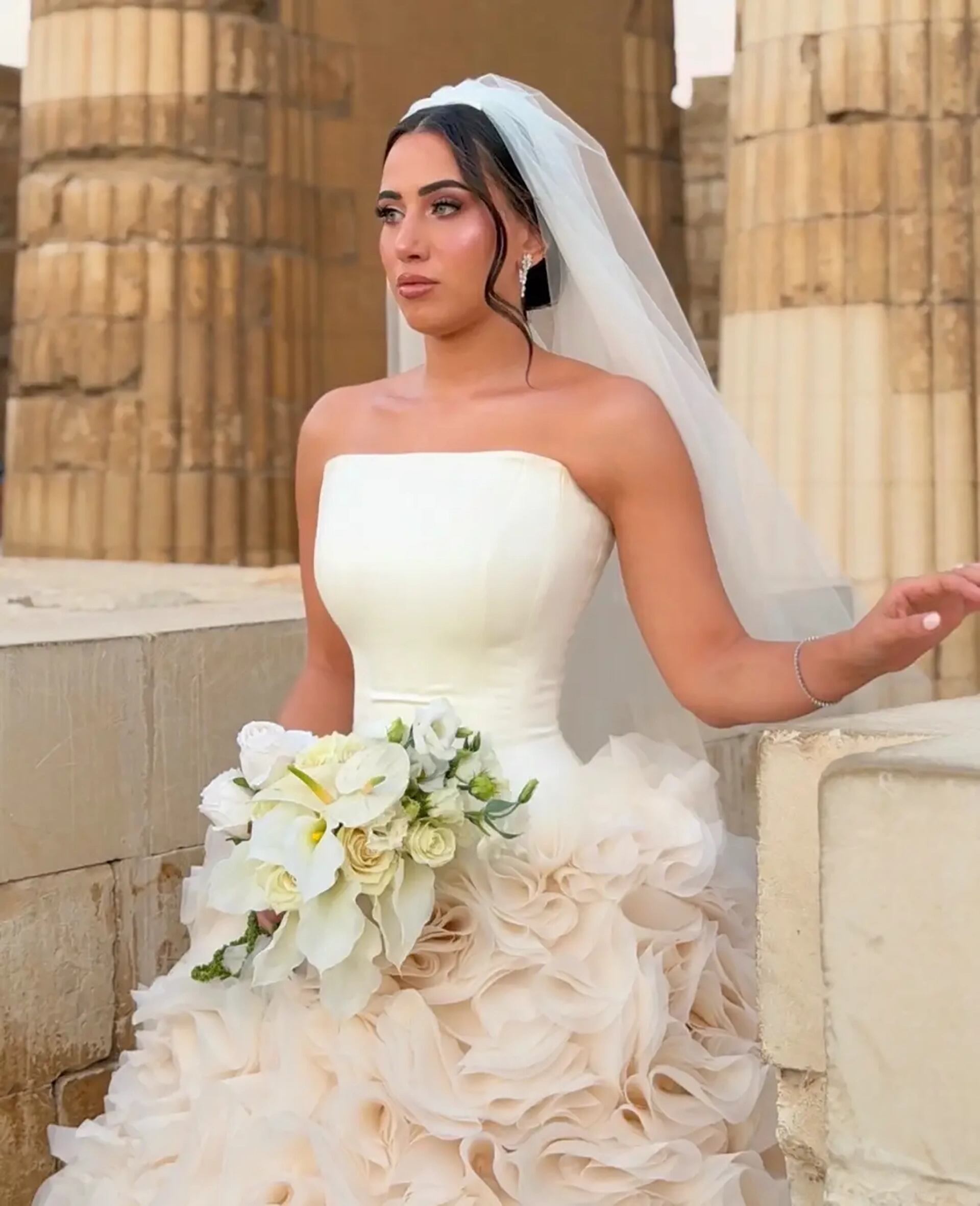 La boda se realizó en una villa cercana a las pirámides de Saqqara.