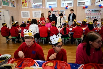 Referencial. Los docentes ecuatorianos podrán enseñar en escuelas estadounidenses. Oli Scarff/Pool via REUTERS
