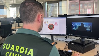 La Guardia Civil detiene a cinco hombres por una agresión contra una mujer trans en enero