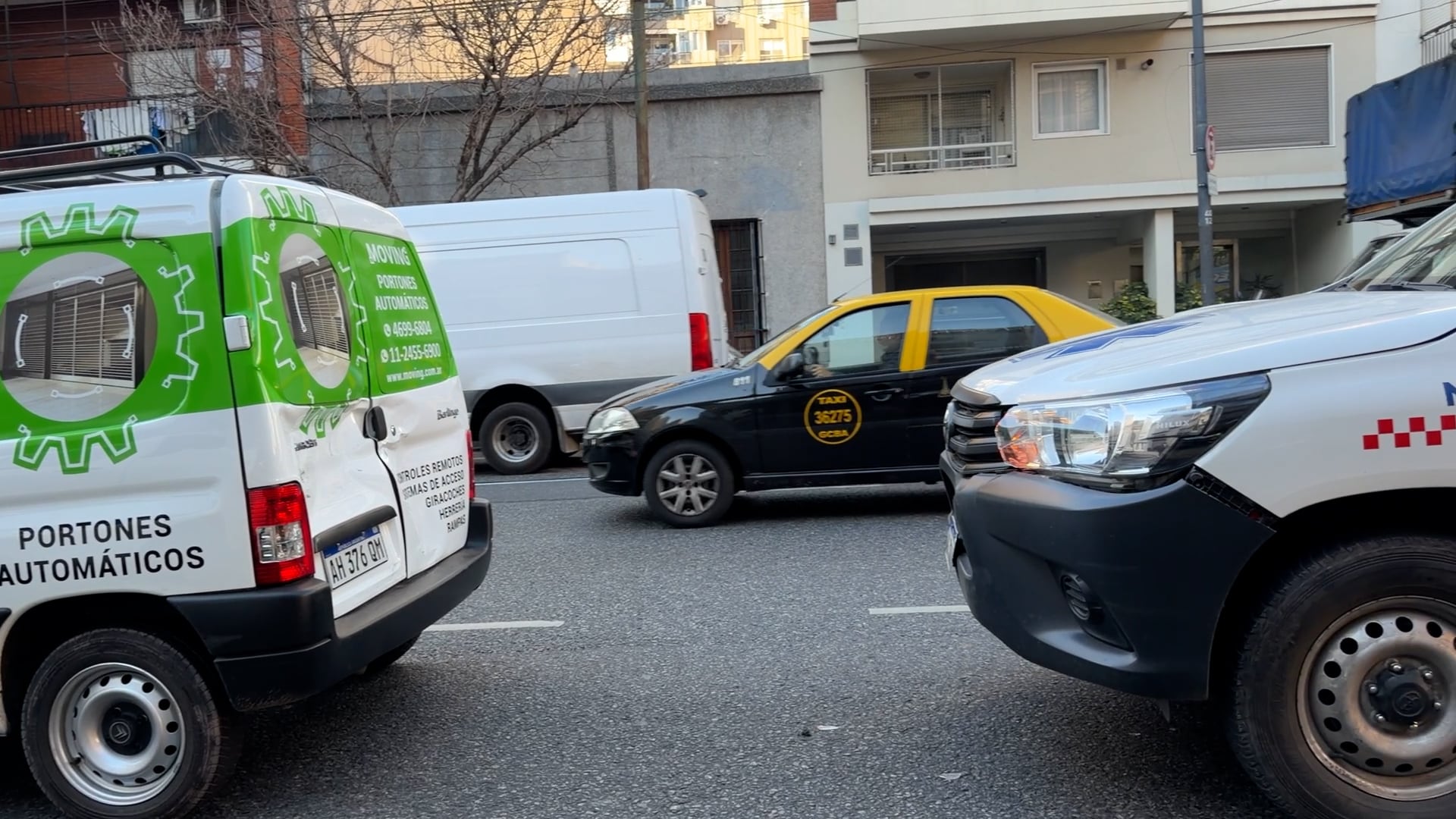 El choque entre una camioneta y una ambulancia