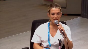 Camila Homs mantiene una relación