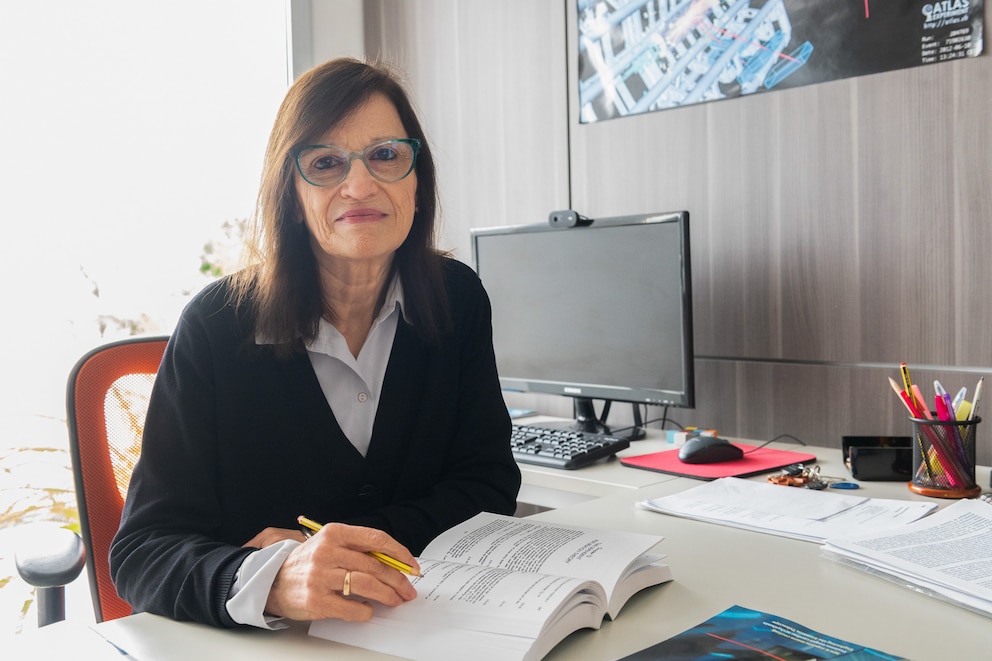 María Teresa Dova: La física argentina que desentraña el universo y redefine el rol de la mujer en la ciencia