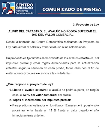 La iniciativa expuesta por el líder del colectivo político señala que el avalúo de un predio no podrá superar el 50% de su valor comercial - crédito @AlvaroUribeVel/X