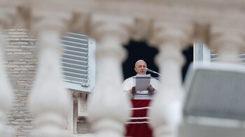 El Papa defendió la fe