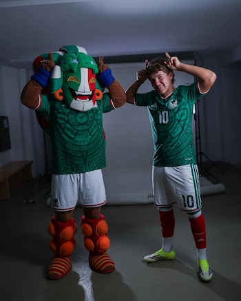 El joven azteca ya está generando interés entre los expertos del futbol.