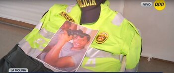 Familiares de policía fallecido en