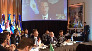 Una de las reuniones del