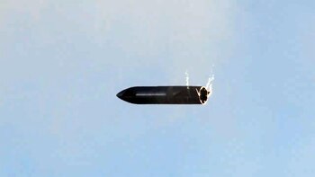 La nave alcanzó a descender