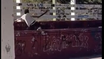 En videos que circulan en