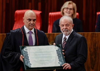 Lula da Silva junto al presidente del Tribunal Electoral Alexandre de Moraes (REUTERS/Ueslei Marcelino)