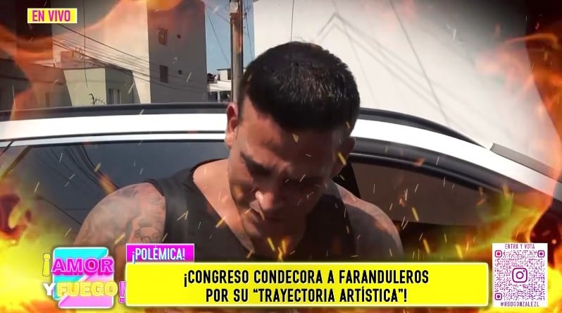 Christian Domínguez fue reconocido en el Congreso por su trayectoria y contribución al desarrollo del Perú. Captura: Amor y Fuego.