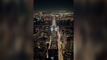 La Torre Chrysler de noche.