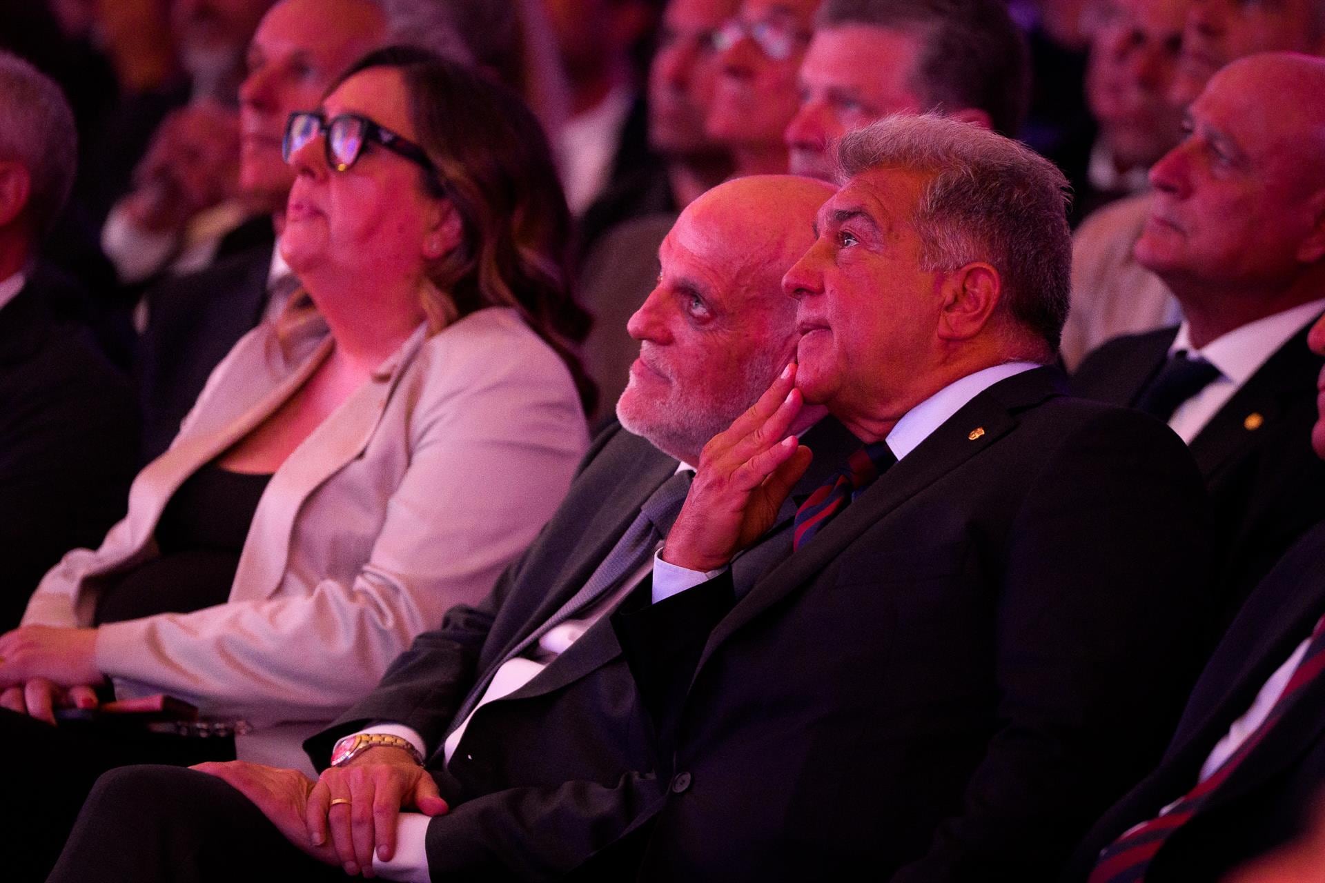 Real Madrid exige el cese de Tebas por comparación con los nazis; Laporta lo respalda